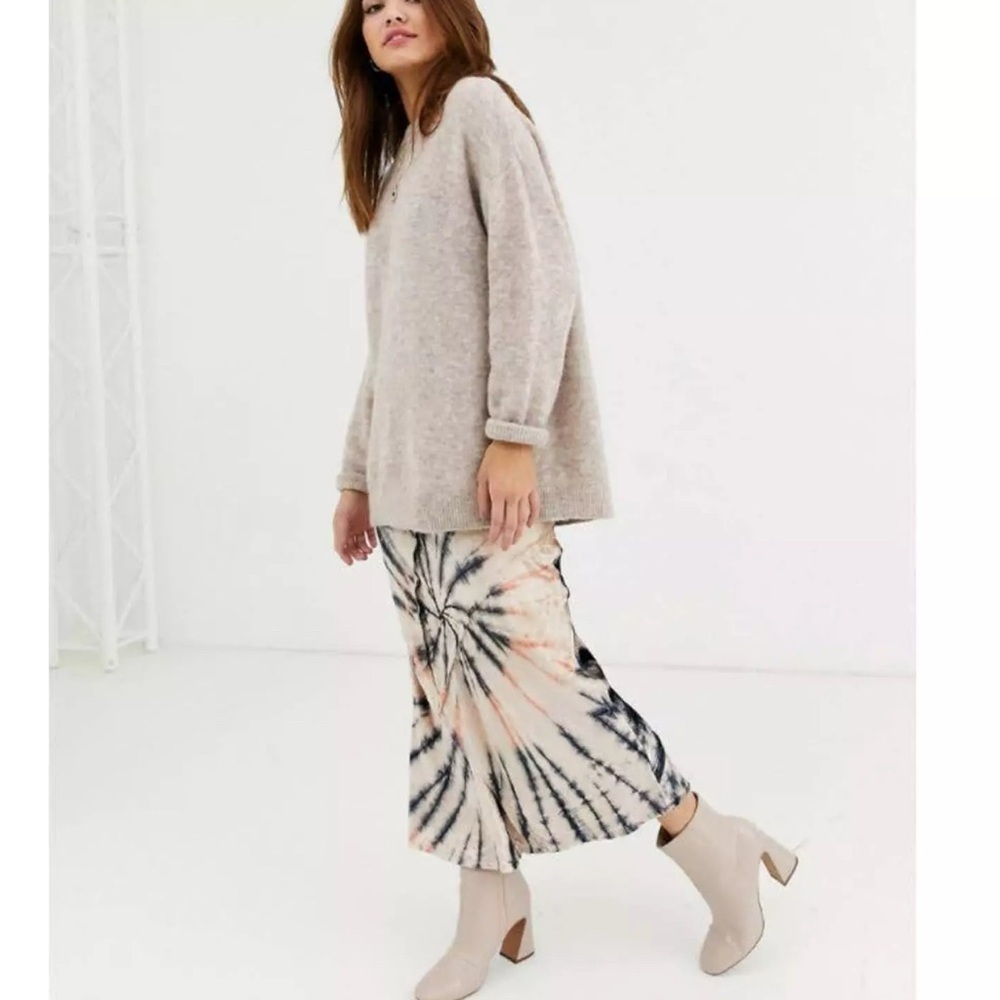 Free People Bali Serious Swagger Tie Dye Velvet Midi Pencil Skirt - Picture 5 of 10